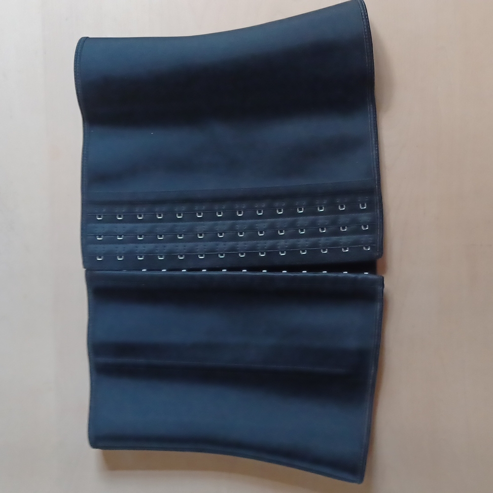 Waist Shaper Trainor NWOT
